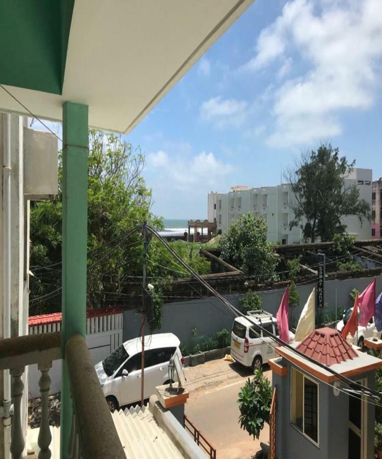 Goroomgo Tapati Villa Puri Exterior foto
